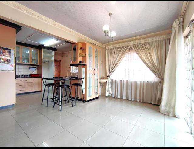 3 BEDROOM HOUSE FOR SALE IN NEWHOLME